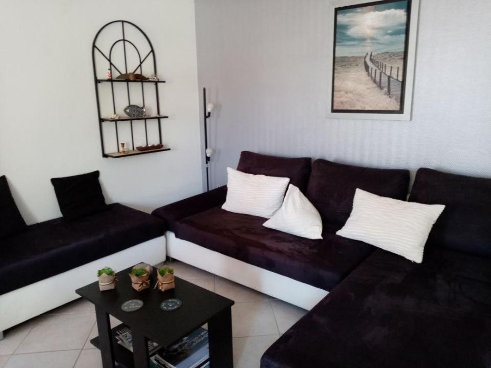 Petite Maison Chaleureuse Irvillac Екстериор снимка